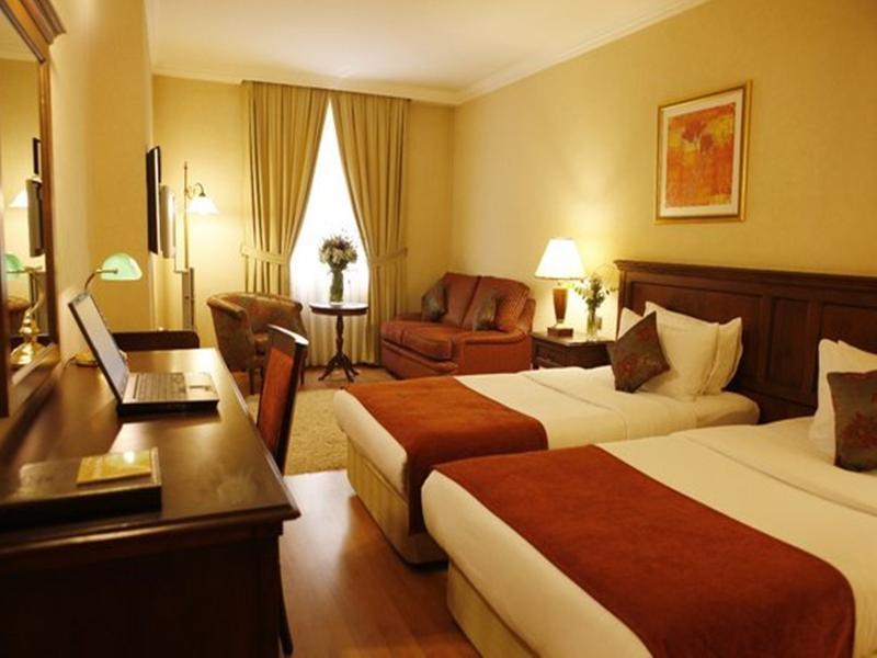 Occidental Taksim Hotel 4*