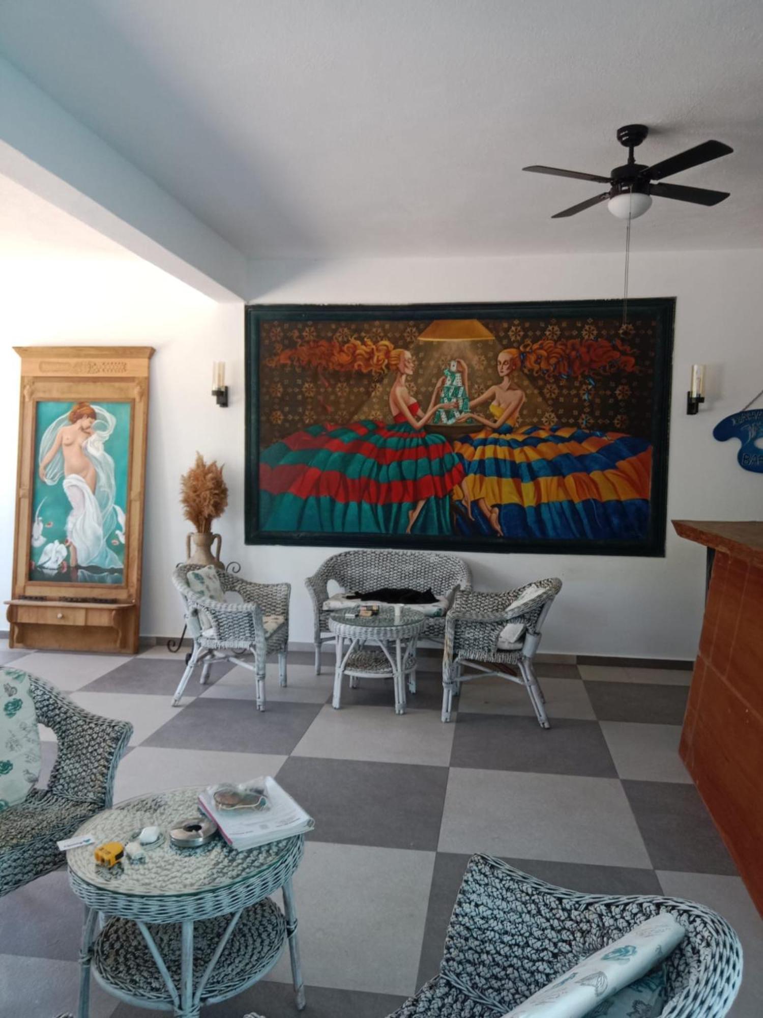 Bahama Art Hotel 3*
