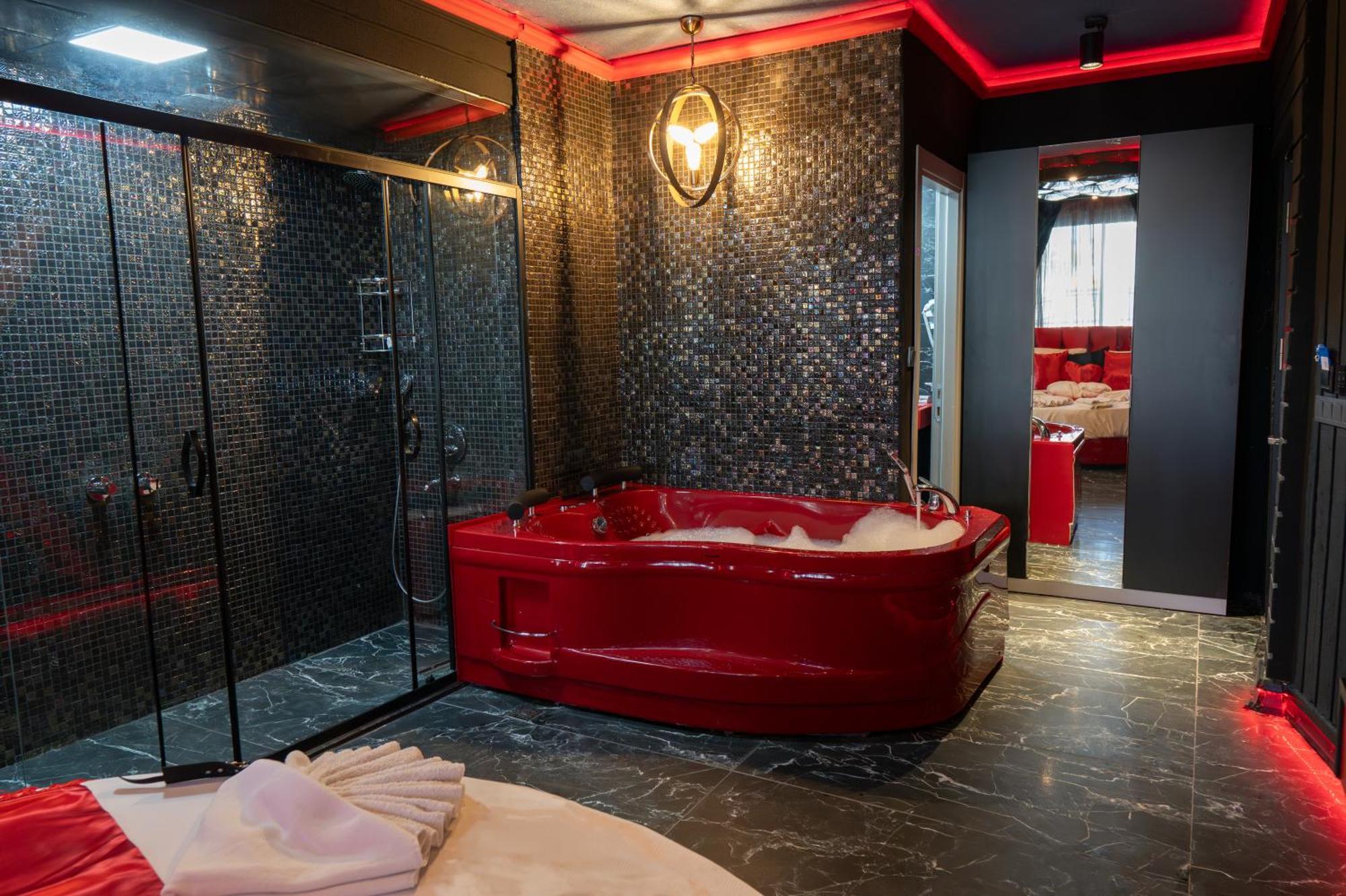 Hotel Mr Crane 3*