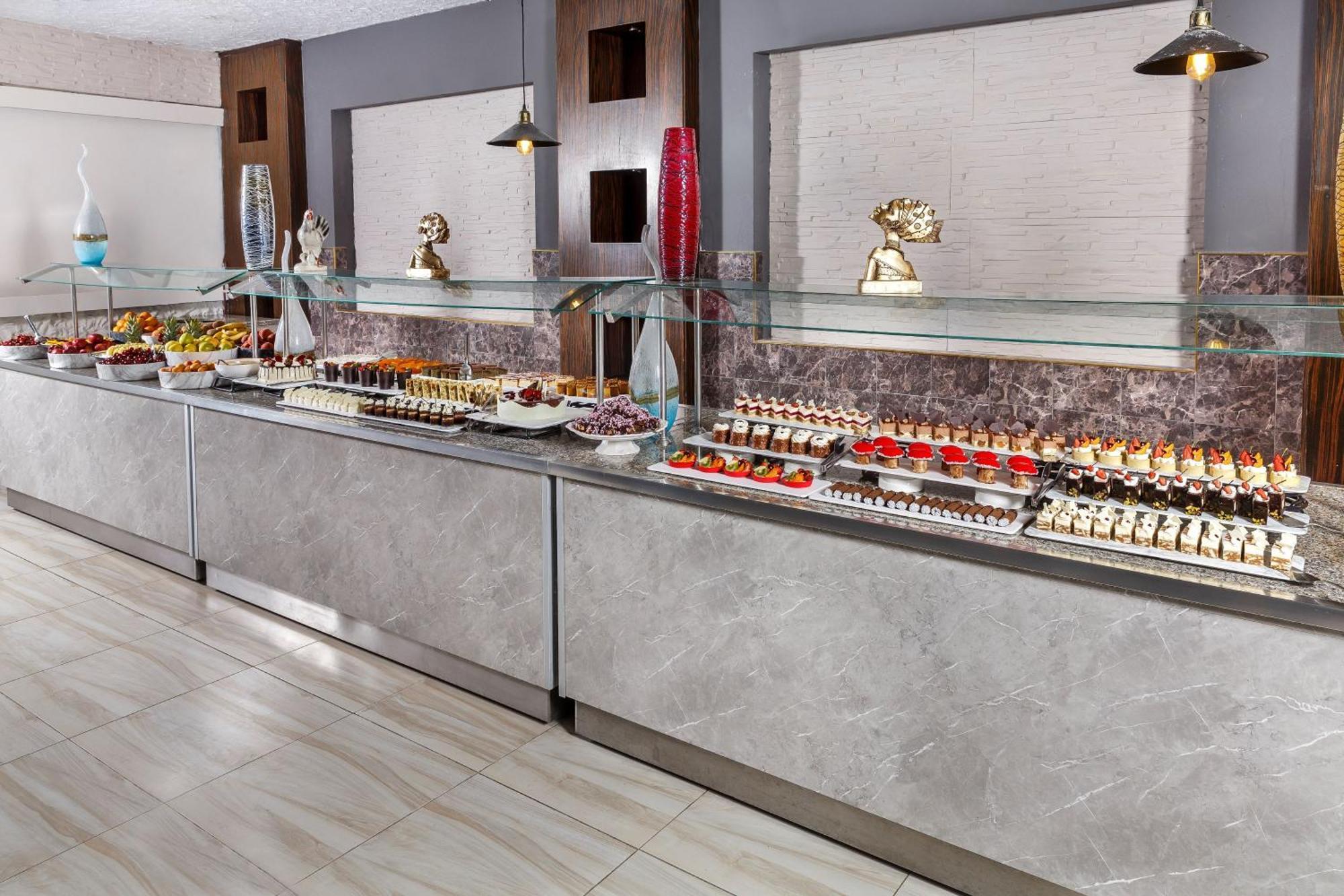 Dedeman Hotel 5*