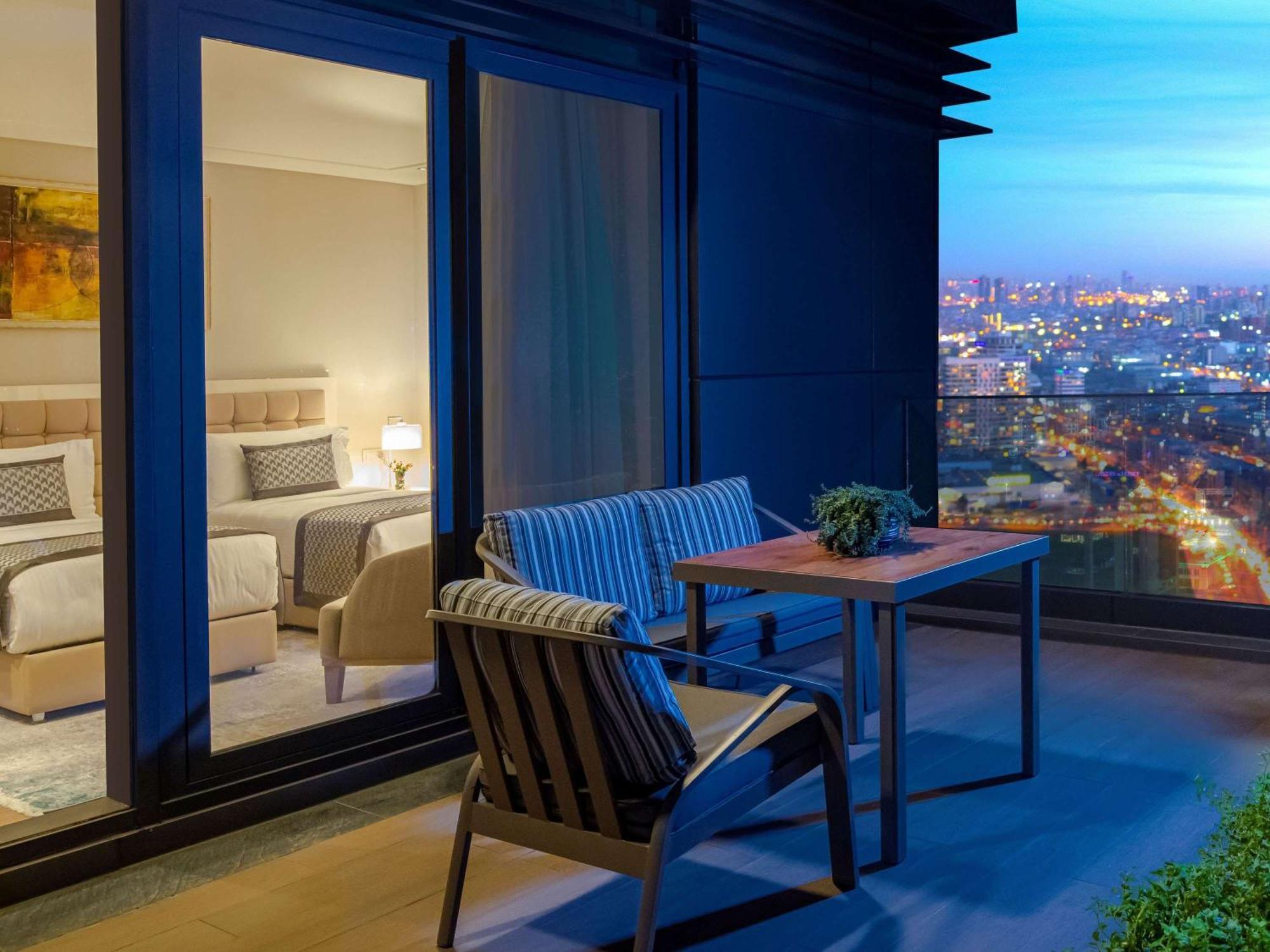 Movenpick Living West Hotel