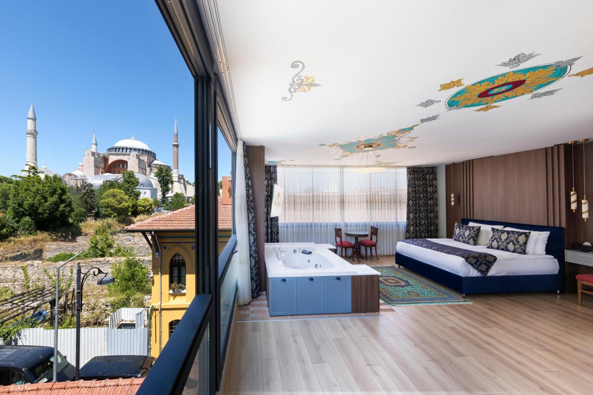 Hotel Seven Hills - Special Category 4*