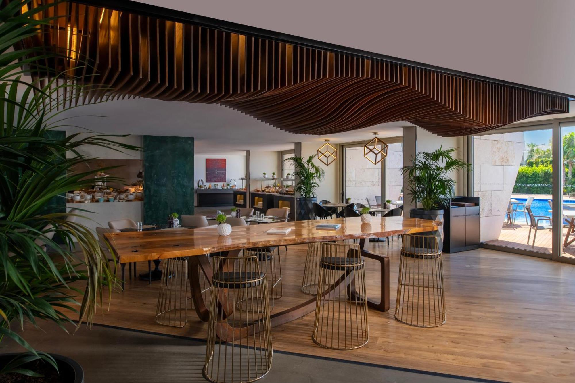 Resort Swissotel Bodrum 5*