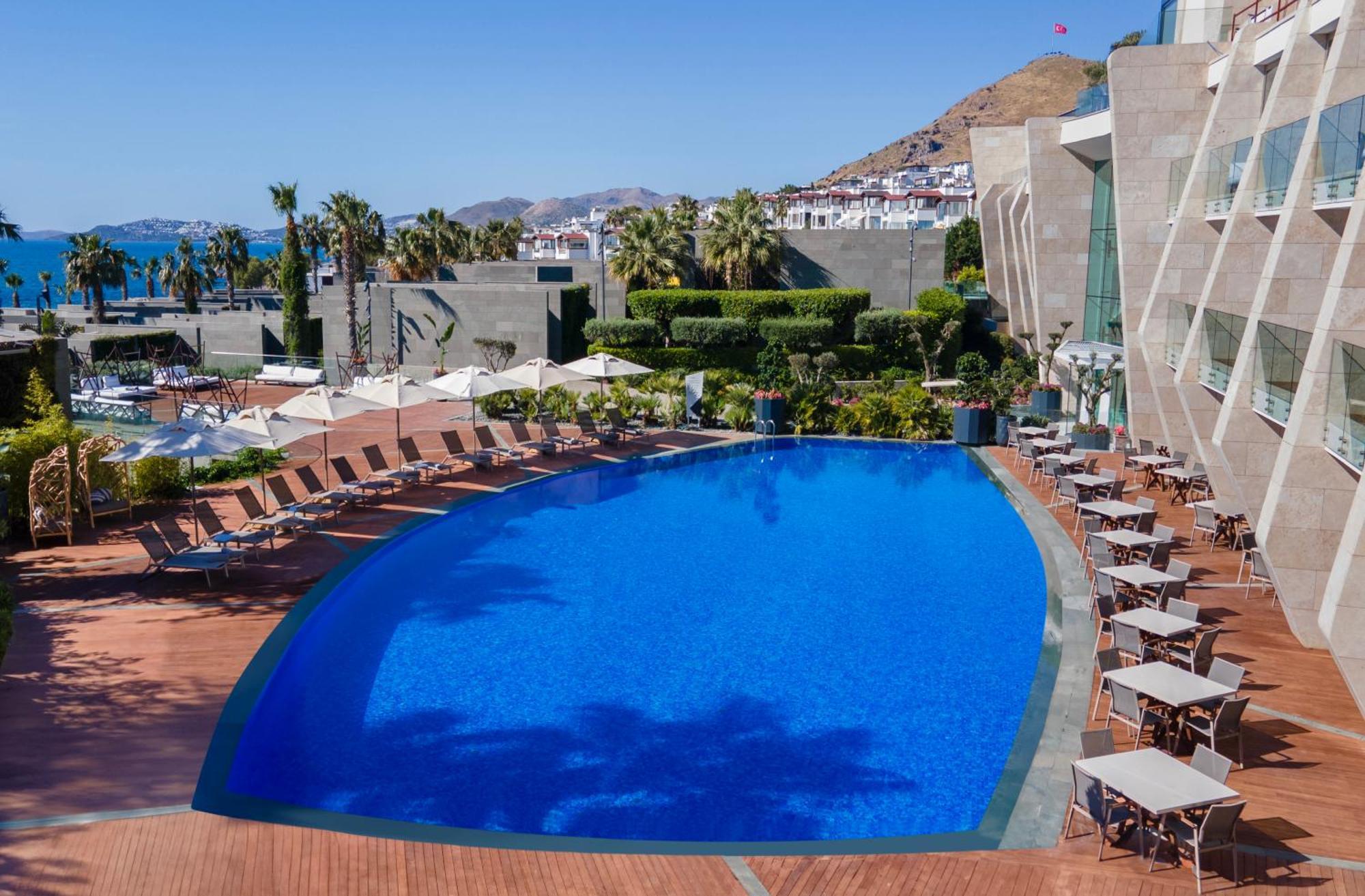 Resort Swissotel Bodrum 5*