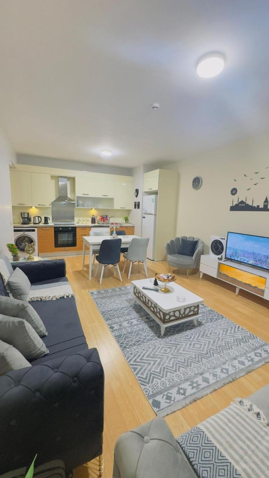 Kristal Apartment