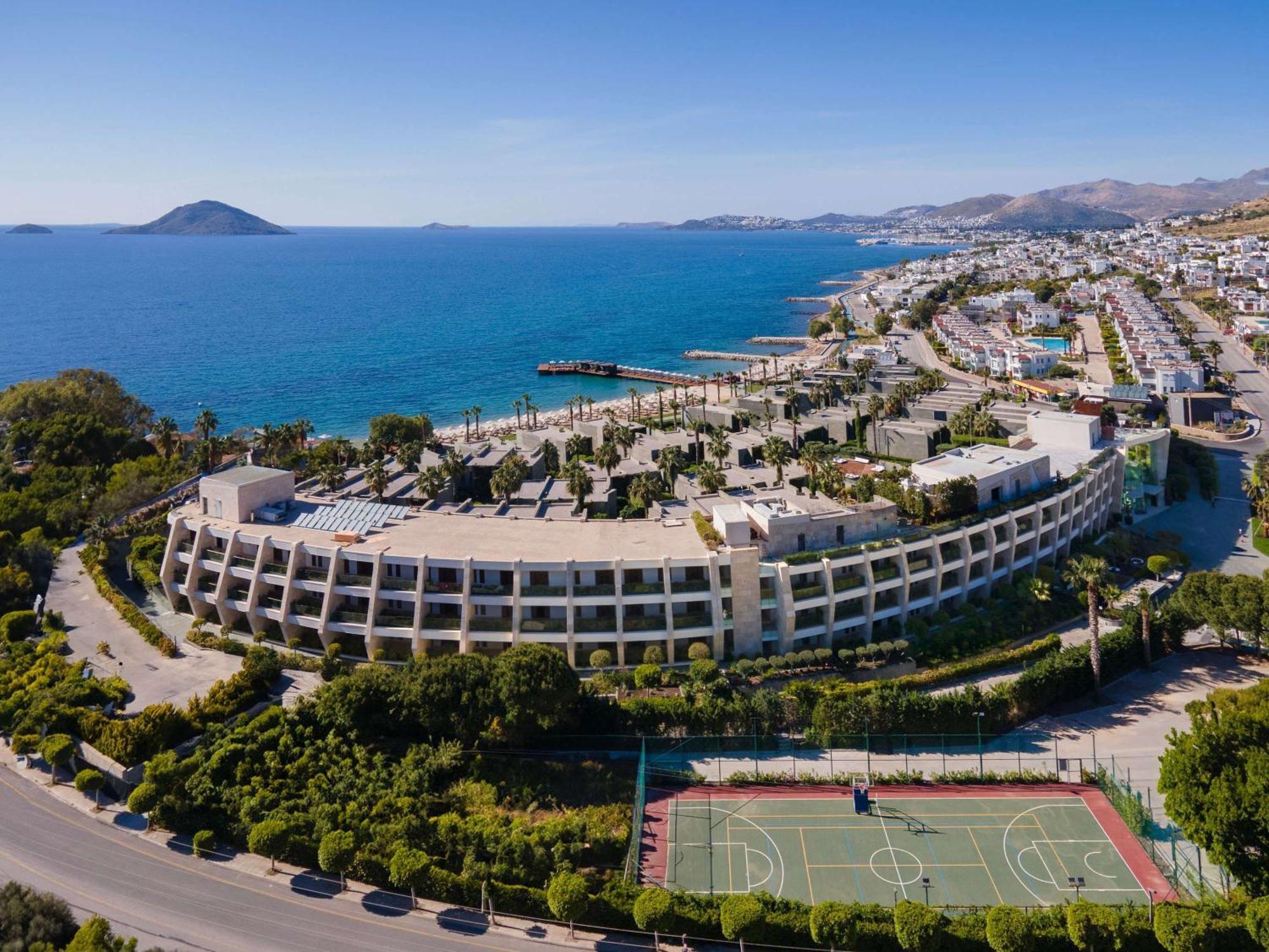 Resort Swissotel Bodrum 5*