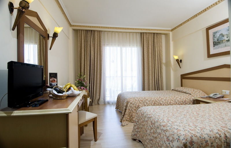 Larissa Stone Palace Hotel