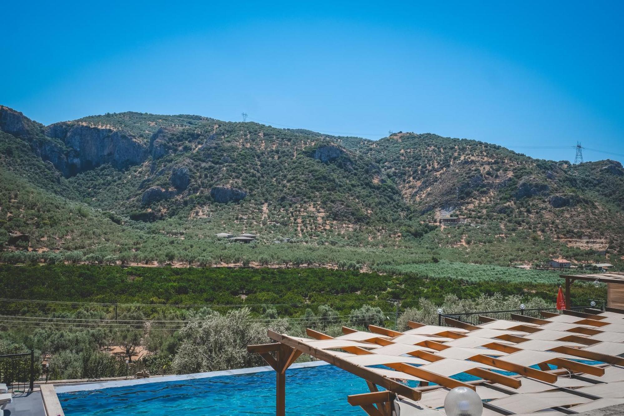 Natureland Efes Aparthotel 3*