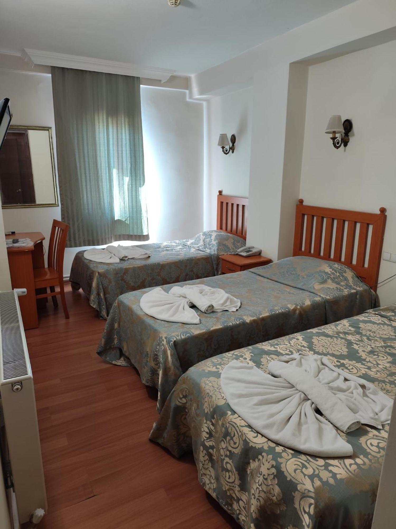 Hotel Ave Maria
