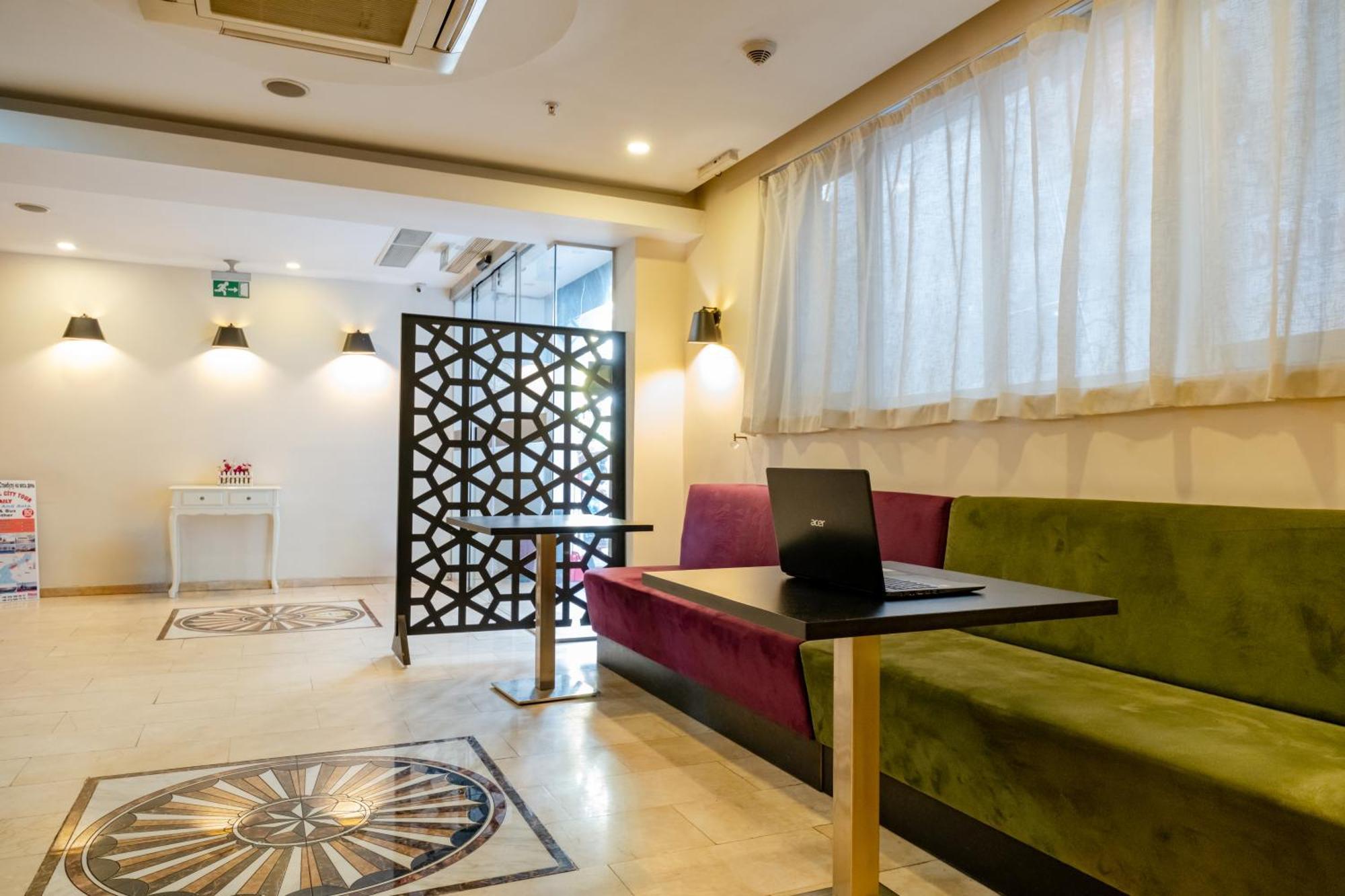Beyoglu Mls Bed & Breakfast