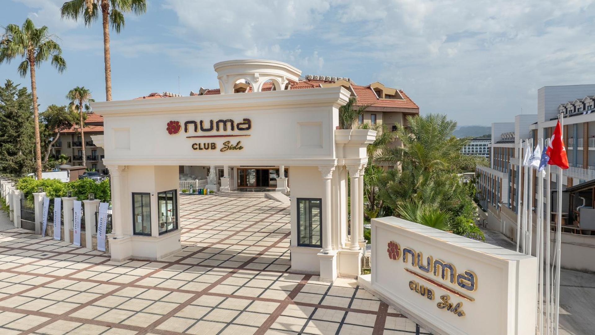Hotel Numa Club Side