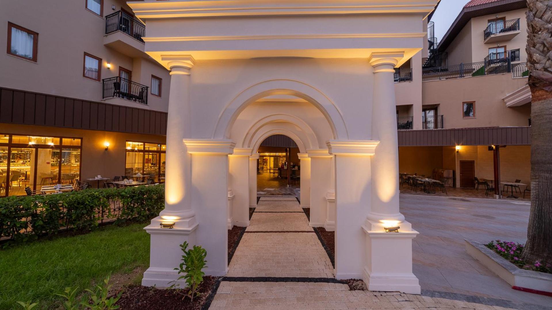 Hotel Numa Club