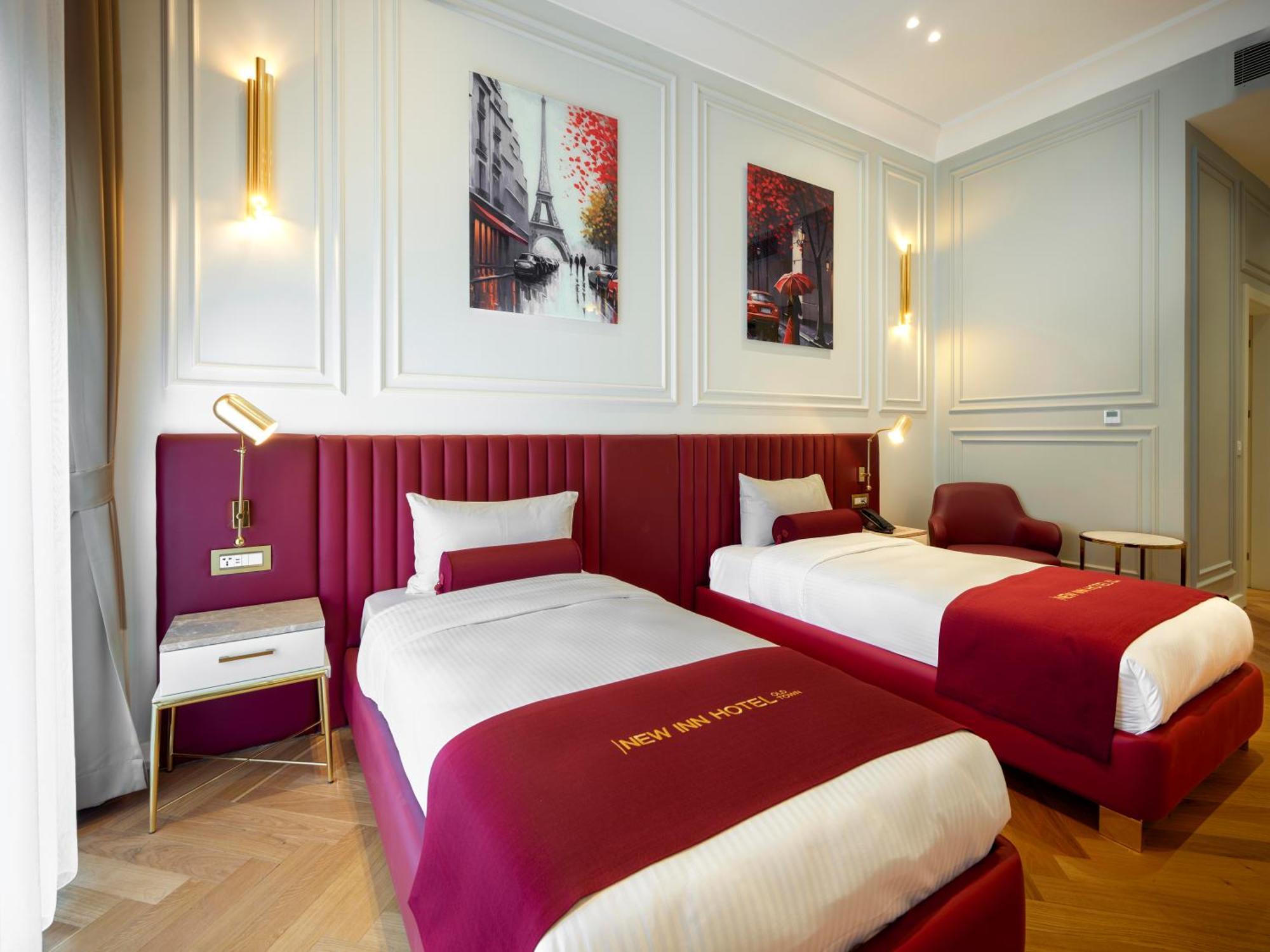 New Old Town Hotel 4*