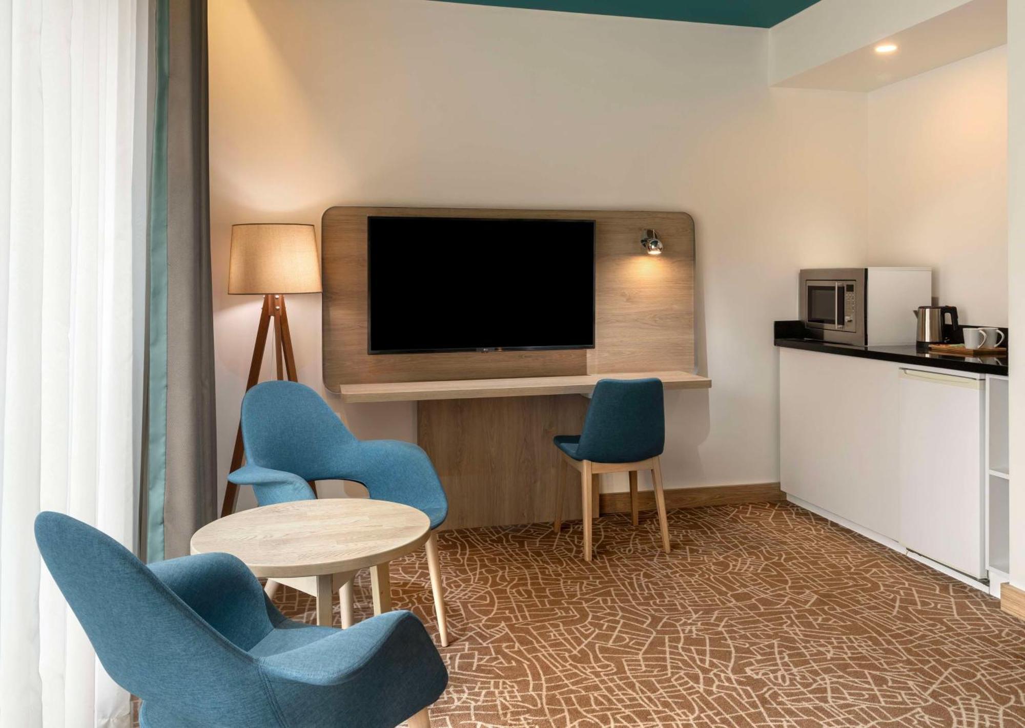 Park By Radisson Airport Odayeri Hotel