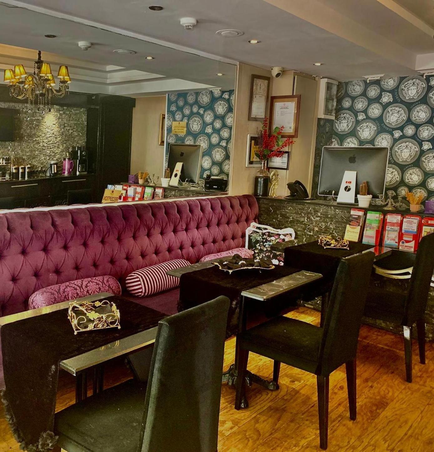 Luxury Pera House