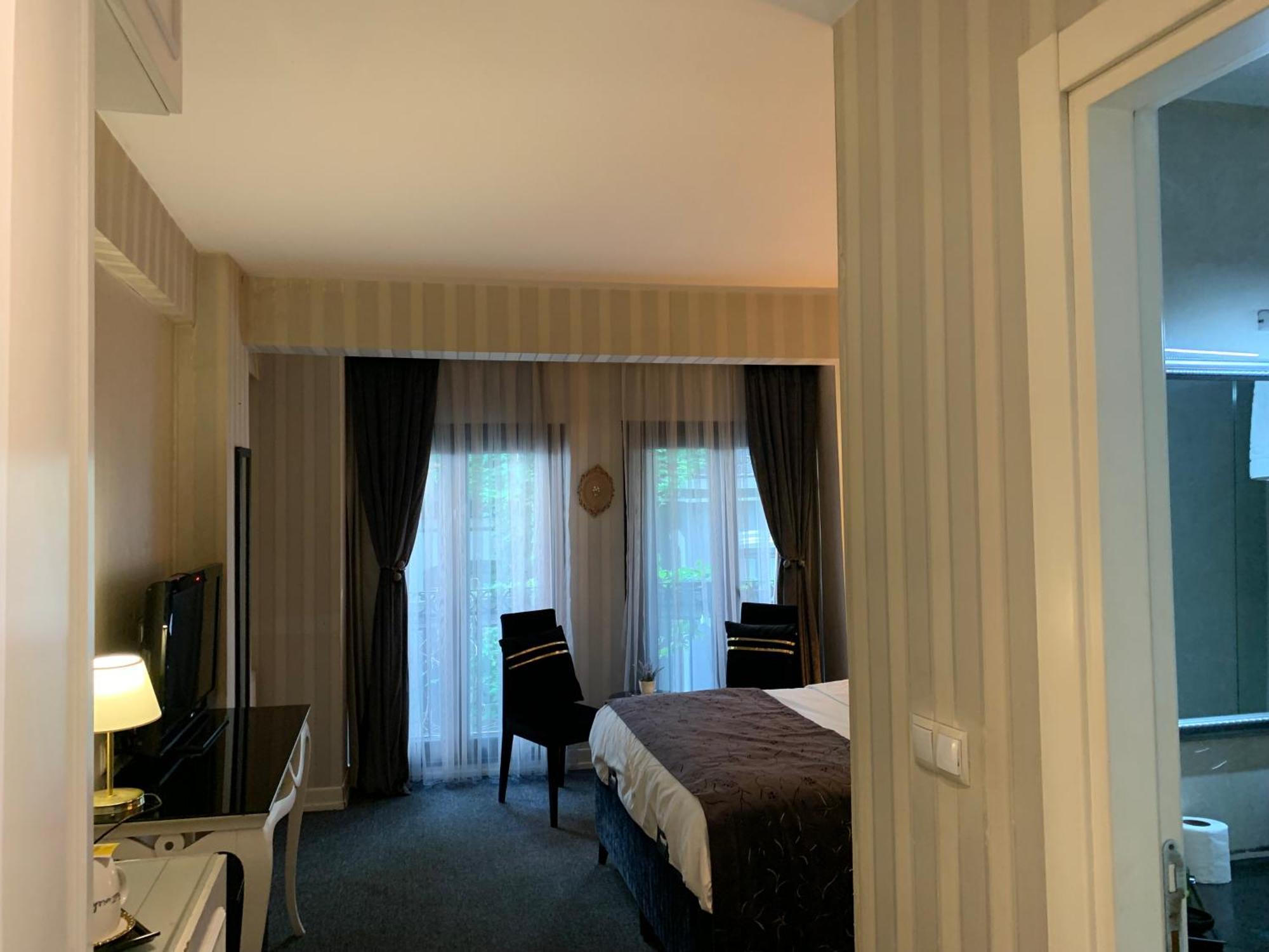 Hotel Luxury Pera House 3*
