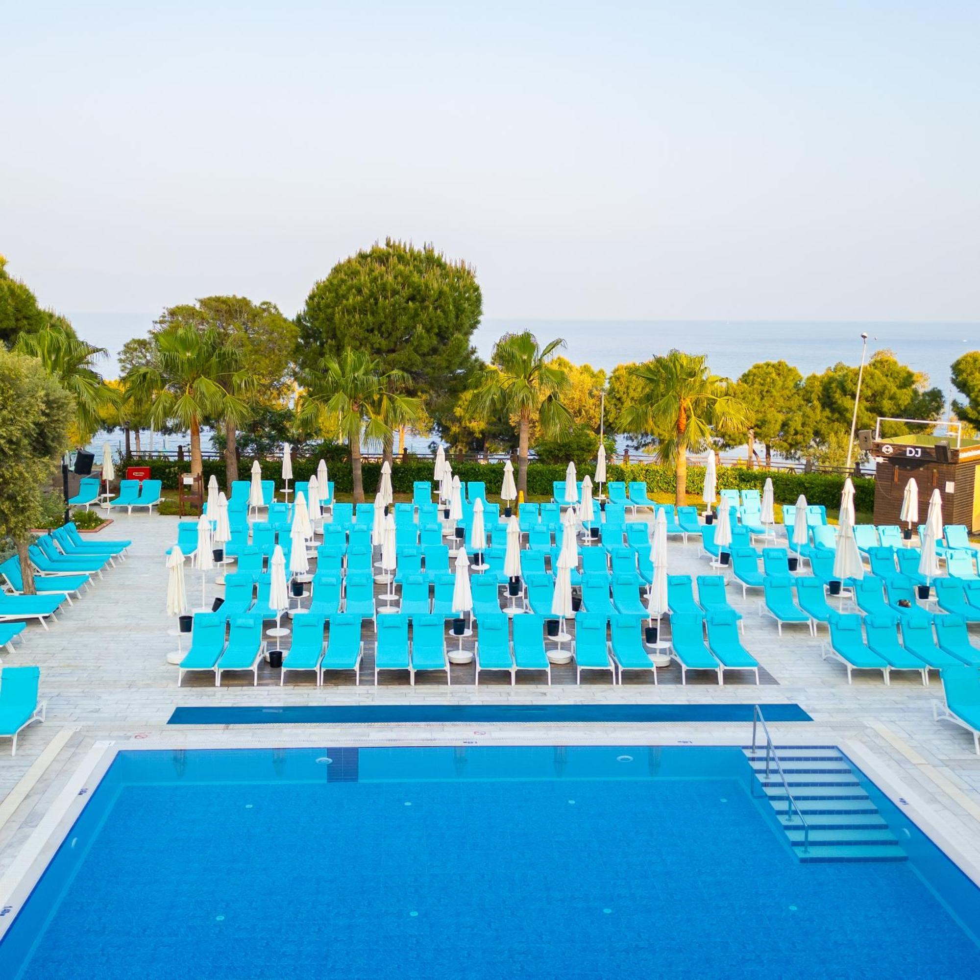 Ramada & Golf Resort Kusadasi