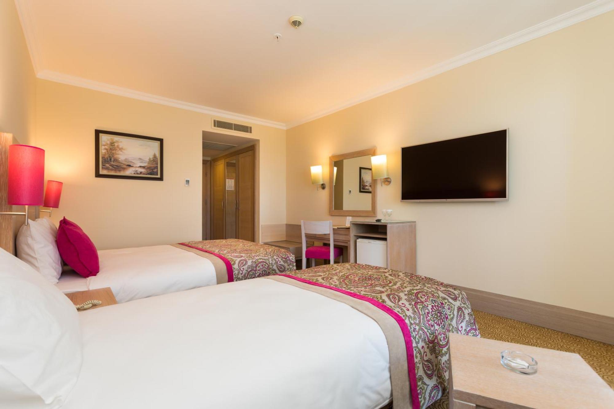 Orange County Hotel