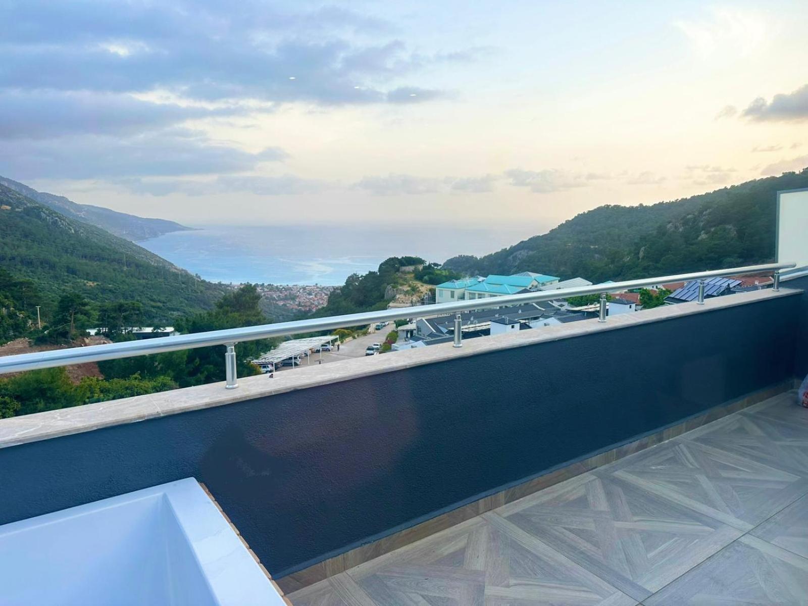Hotel Ramada By Wyndham Fethiye Adult Only 4*