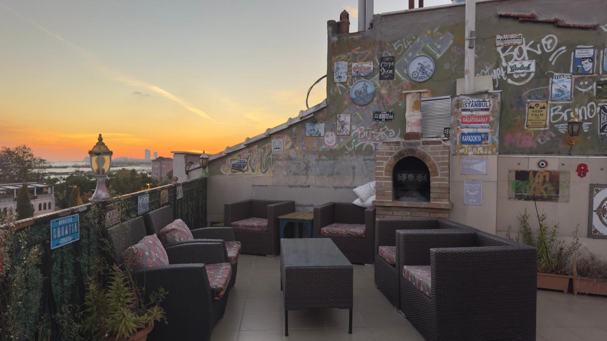 Life Apartment