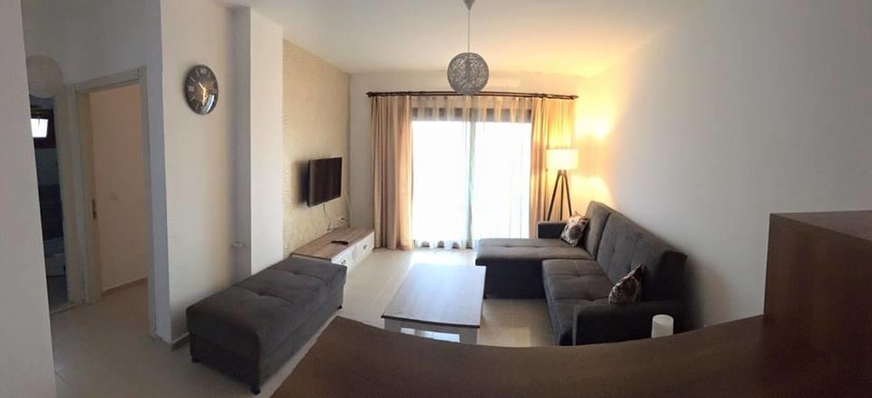 Apartment Aura