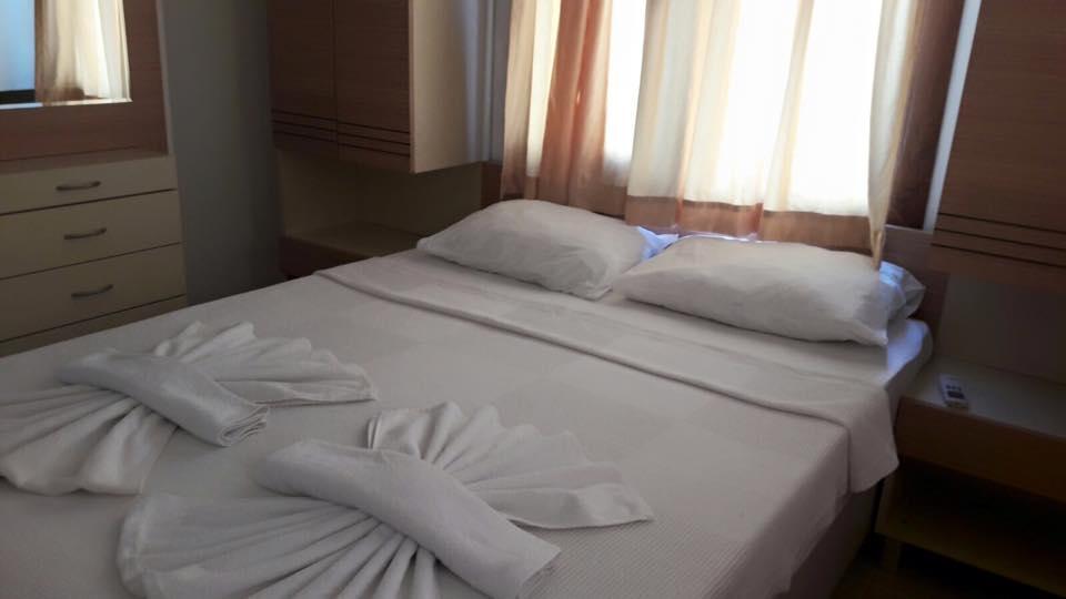 Aura Apartment *