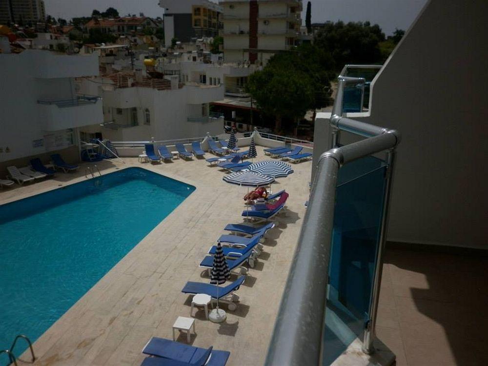 Ponz Hotel 3*