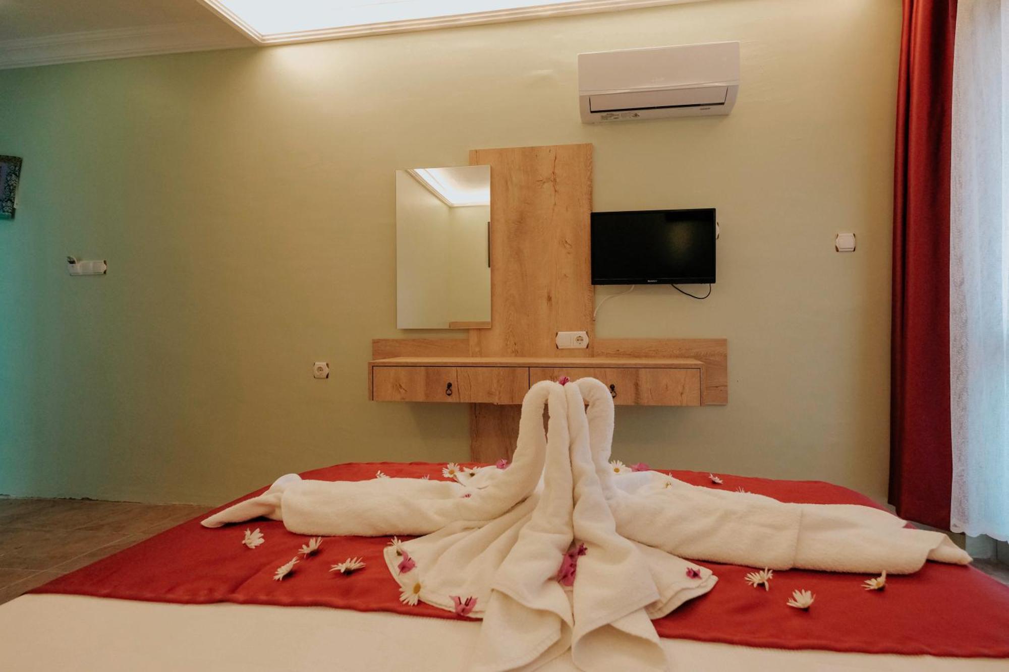 Tunacan 3* Oludeniz