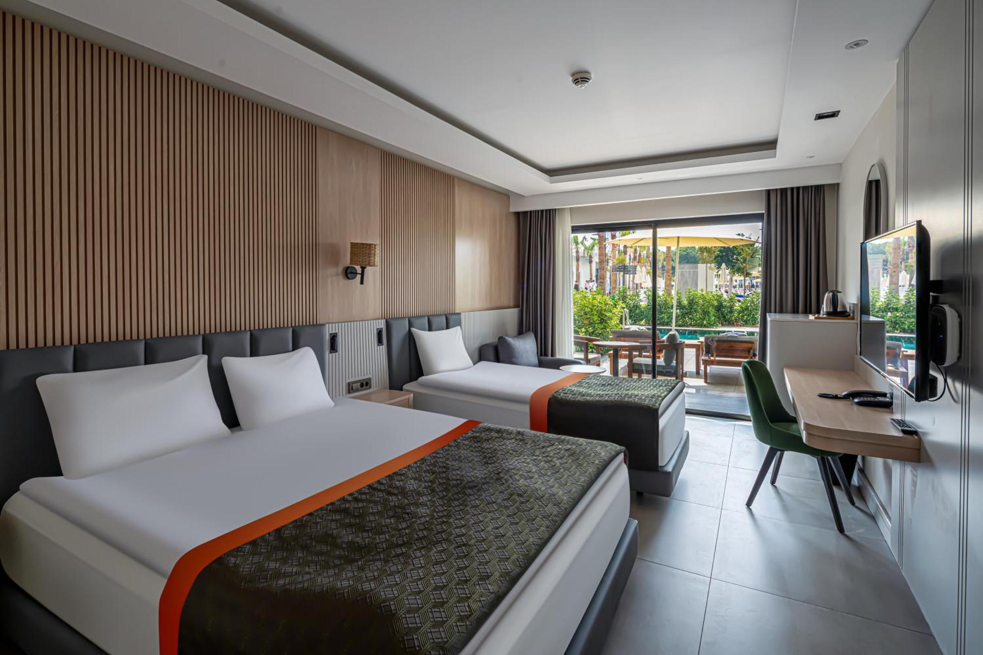 Swandor & - 5* Kemer