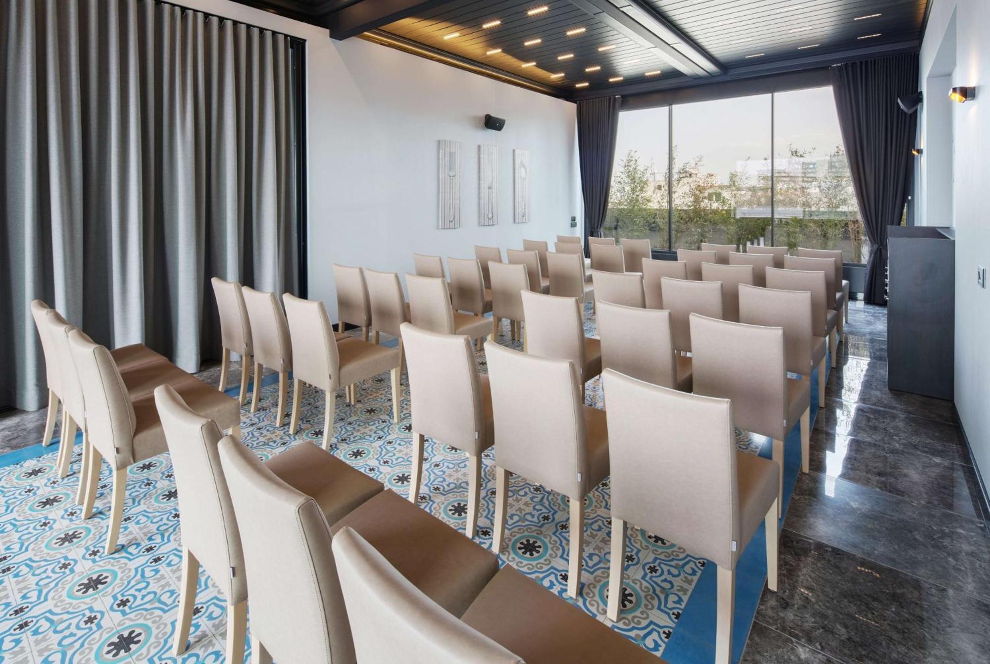 Hotel Park By Radisson Izmir