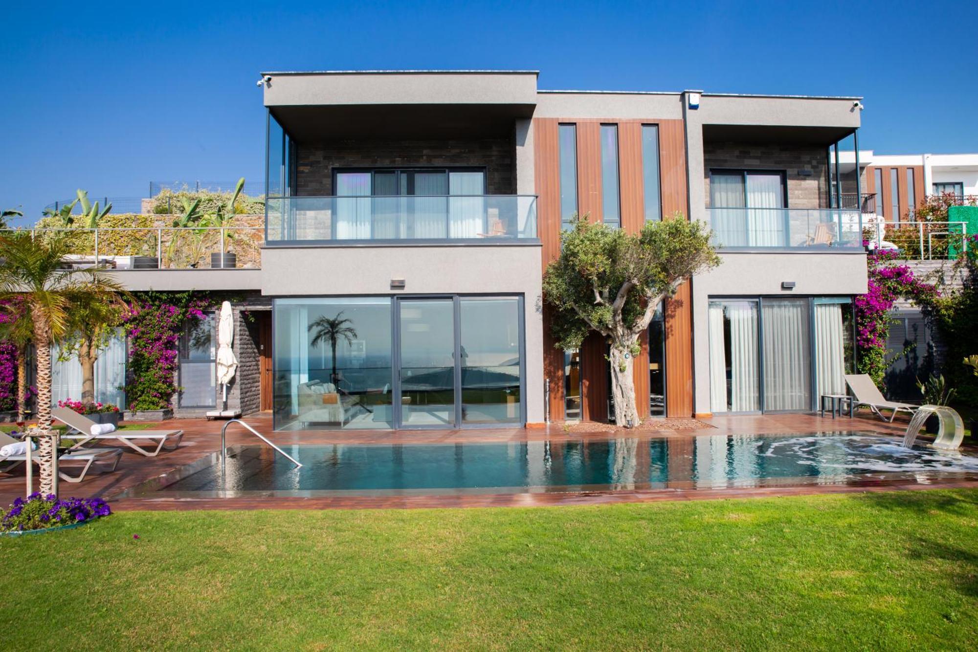 Farilya By Important Group Travel * Bodrum