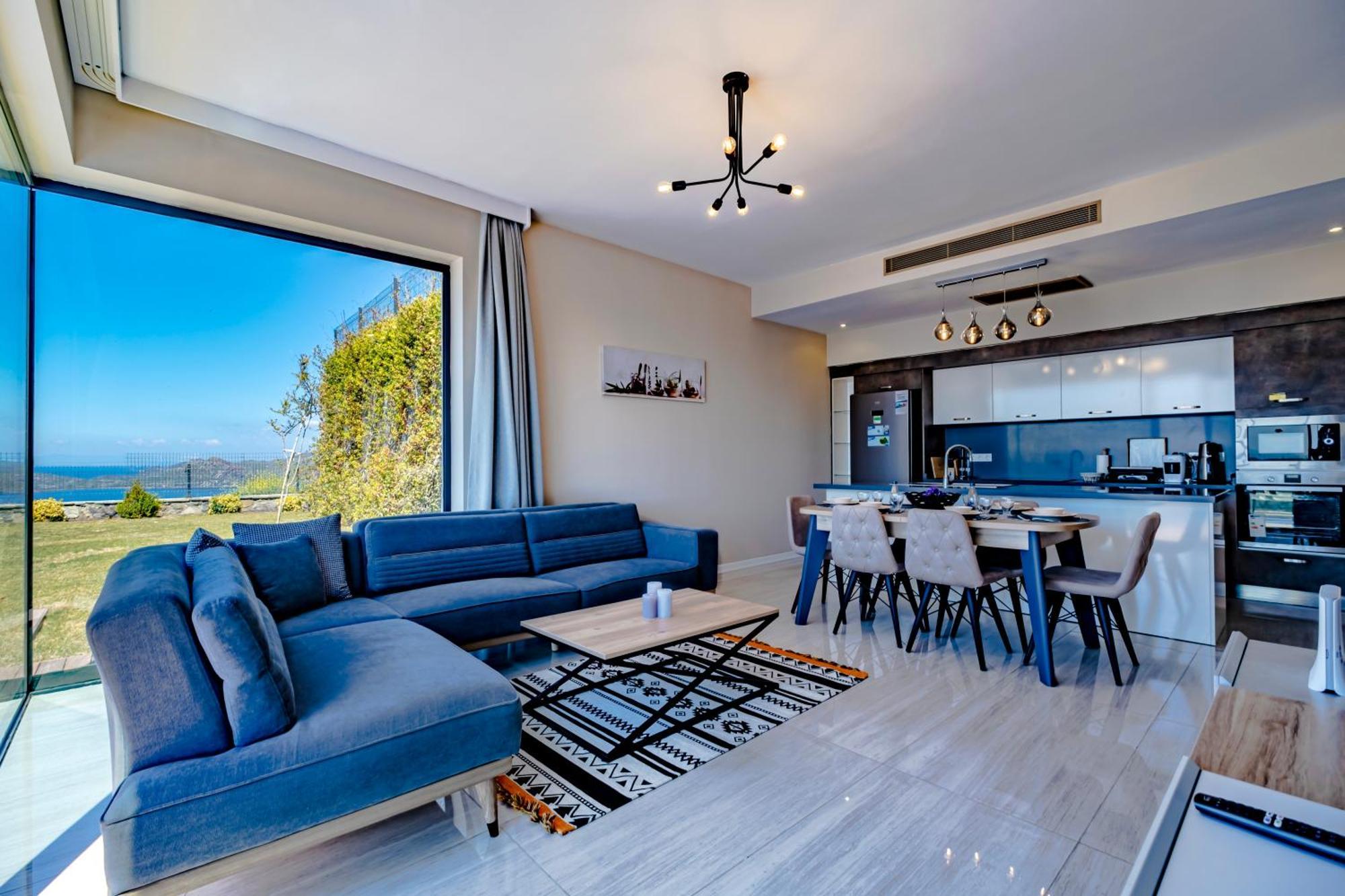 Farilya By Important Group Travel Villa *