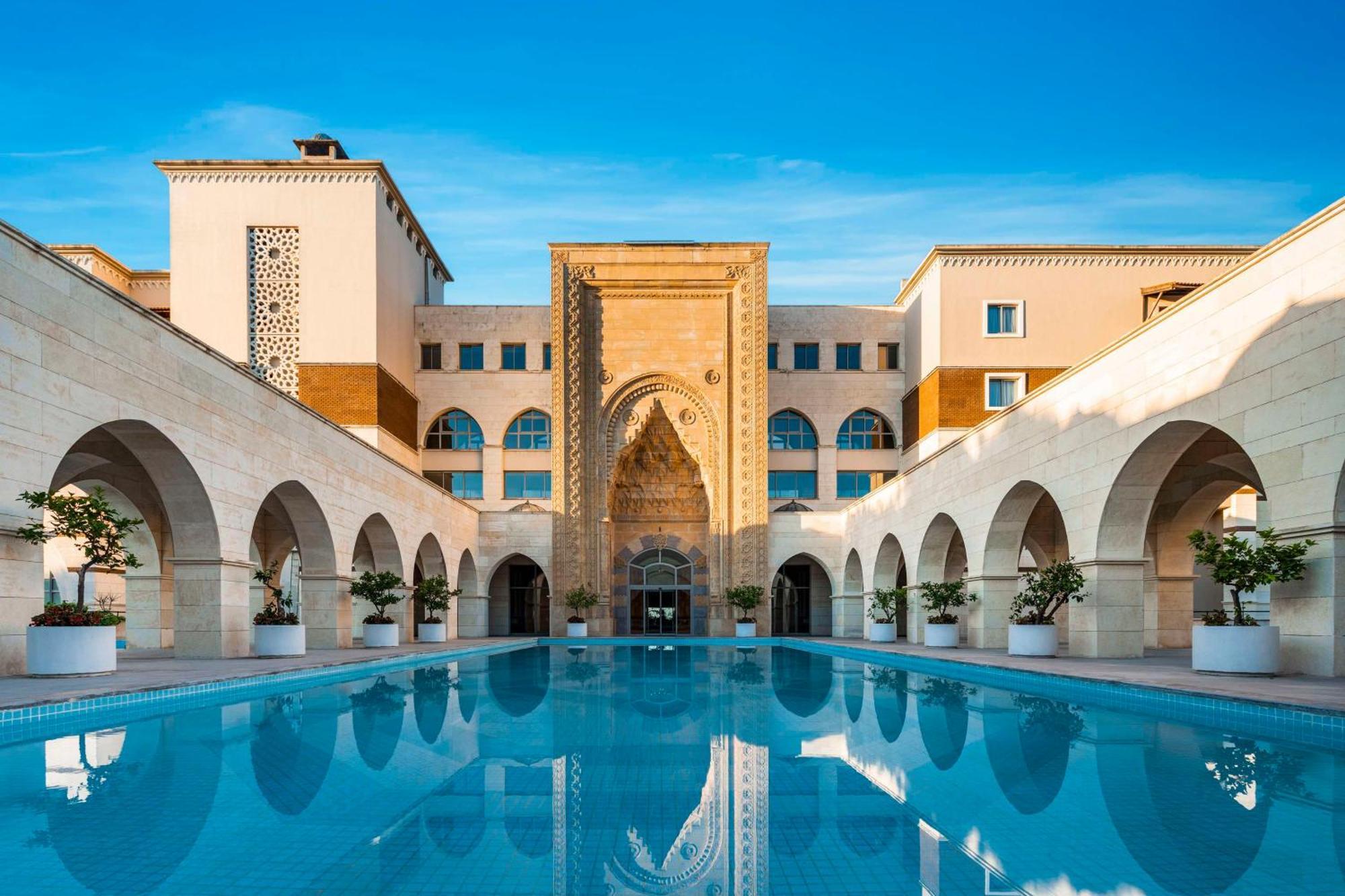 Kempinski The Dome 5*