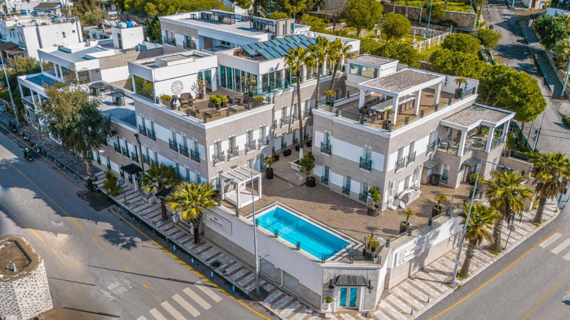 Hotel Ena Boutique & Residences