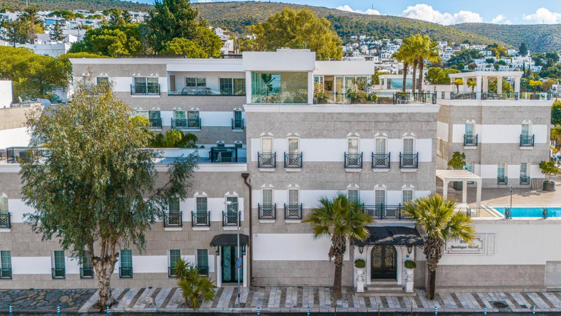 Ena Boutique & Residences 4*