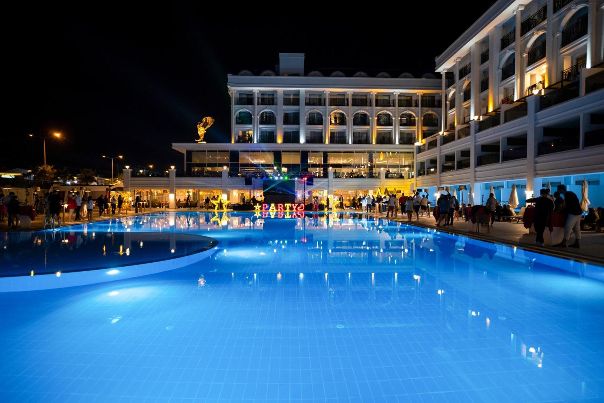 Sunthalia & Ultra Adults Only Party Hotel Side