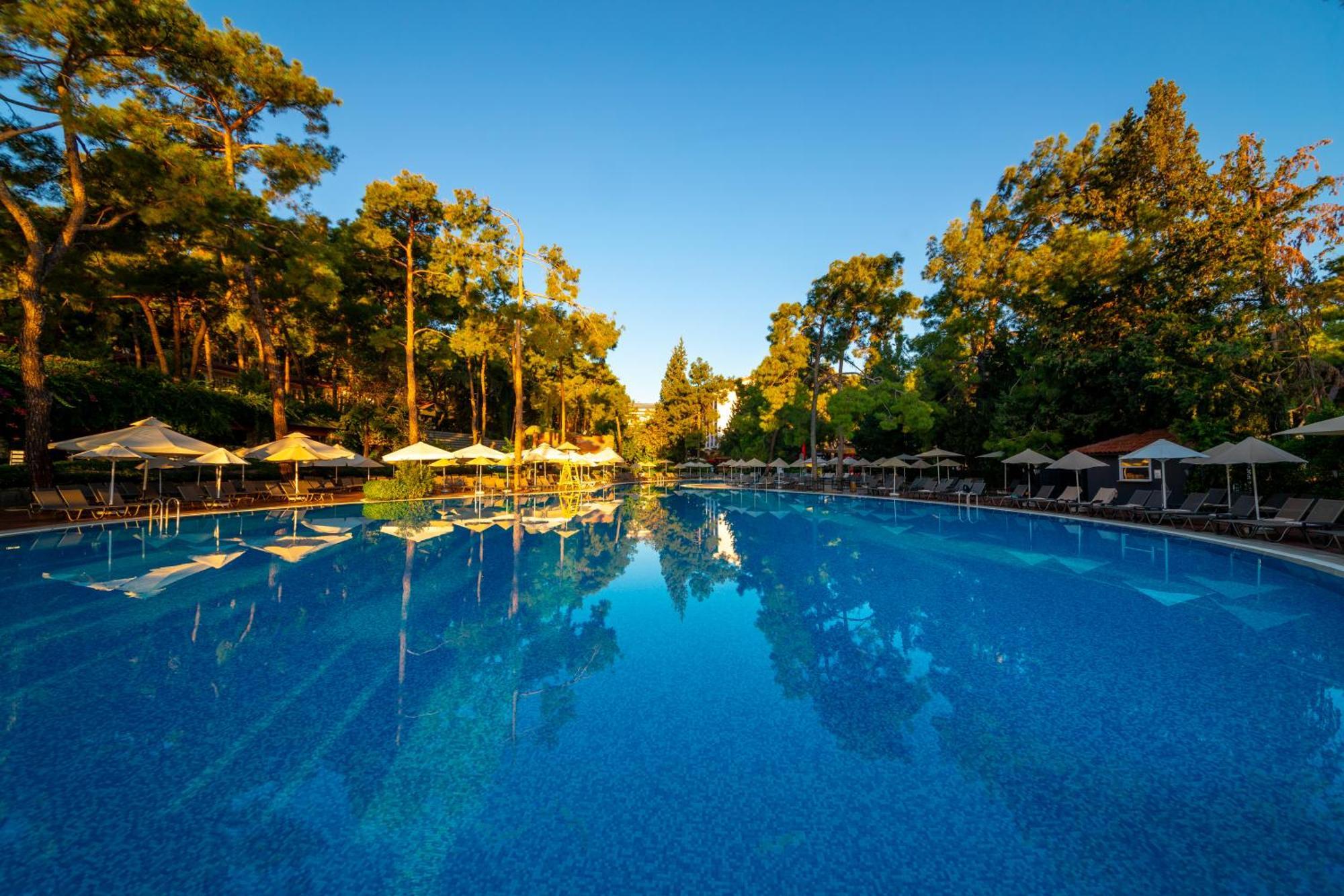 Grand Yazici Club Turban Termal Hotel