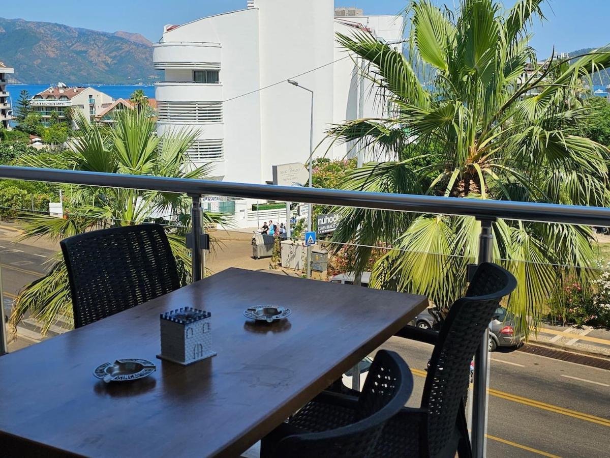 Apartment Deniz Manzarali, Plaja 100 Metre, Luks 4 *