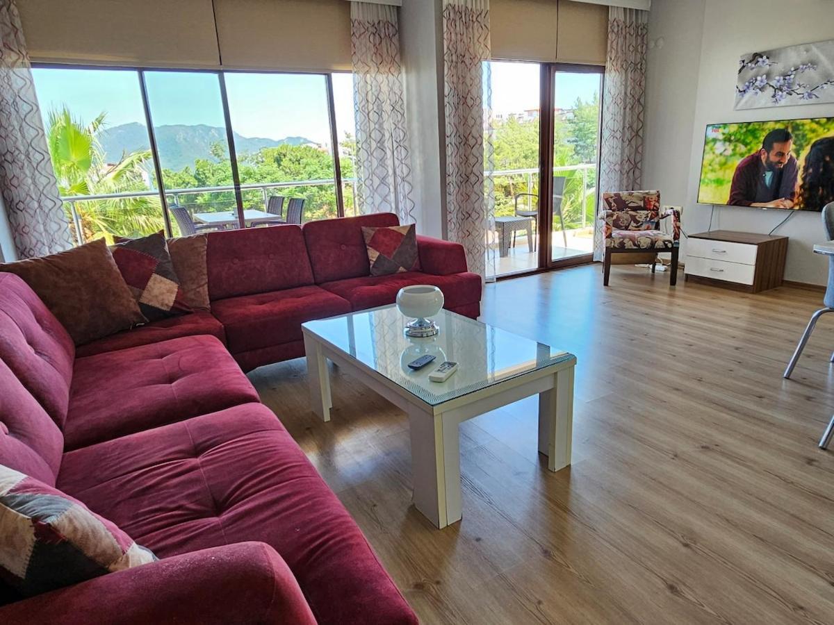 Apartment Deniz Manzarali, Plaja 100 Metre, Luks 4 *