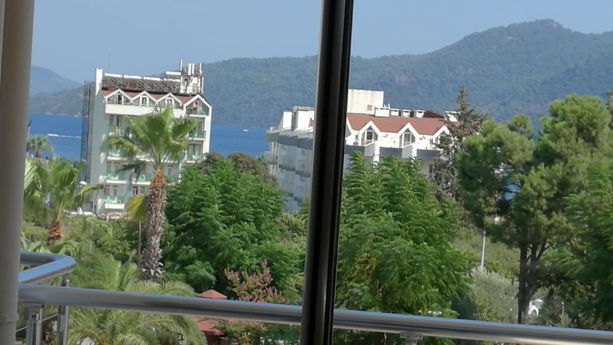 Apartment Deniz Manzarali, Plaja 100 Metre, Luks 4 *