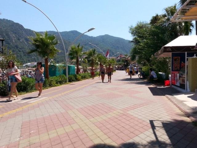 Deniz Manzarali, Plaja 100 Metre, Luks 4 Apartment Marmaris