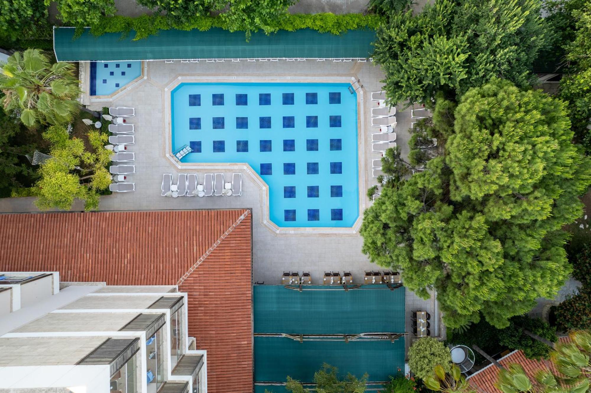 Trendy Adults Only 4* Side