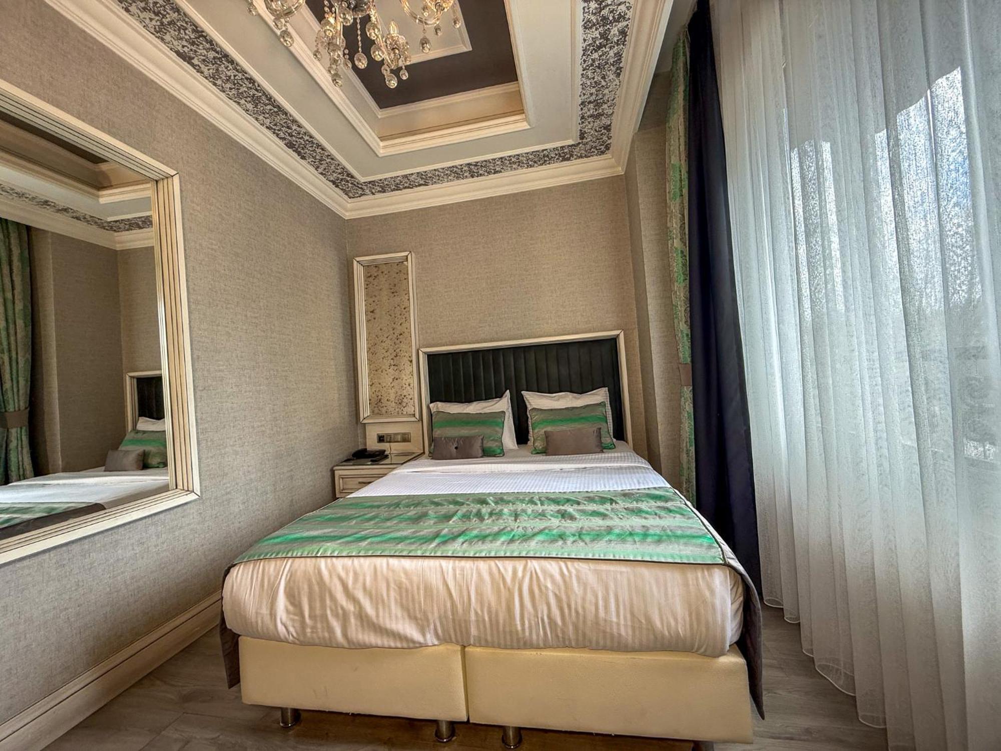 Manesol Old Bosphorus Hotel