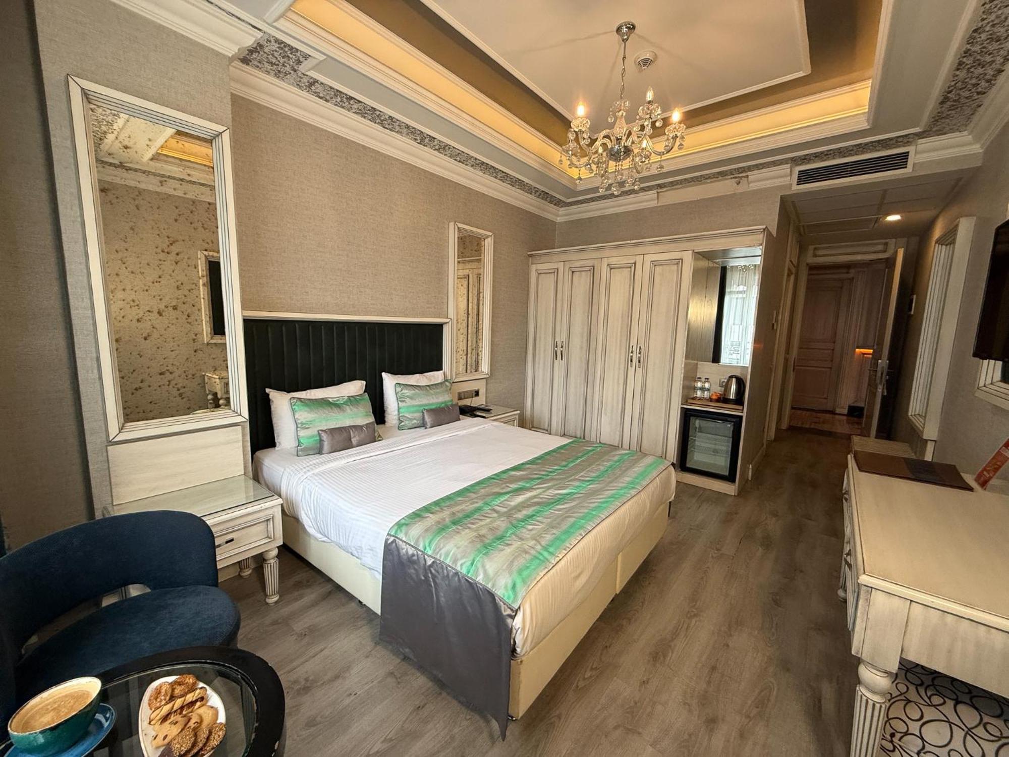 Manesol Old Bosphorus Hotel