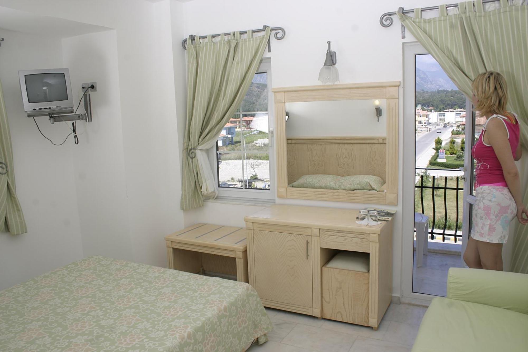 Sinatra 4* Kemer