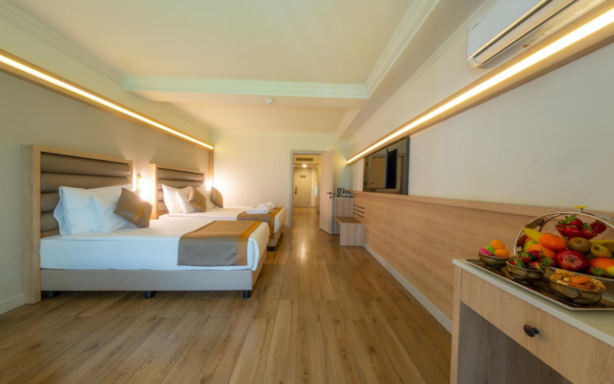 Resort Aydinbey King's Palace & 5*