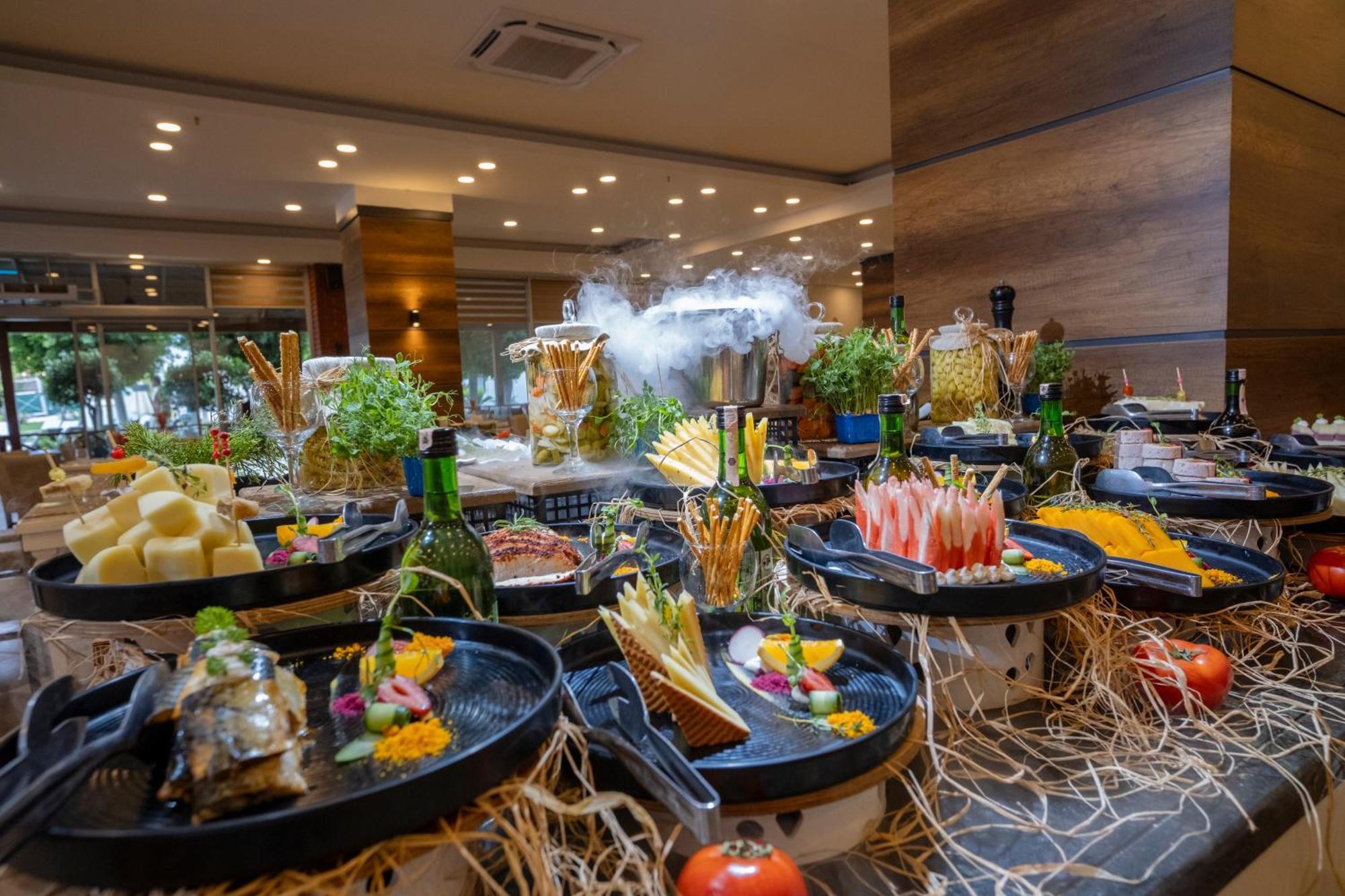 Hotel Fore & 4*