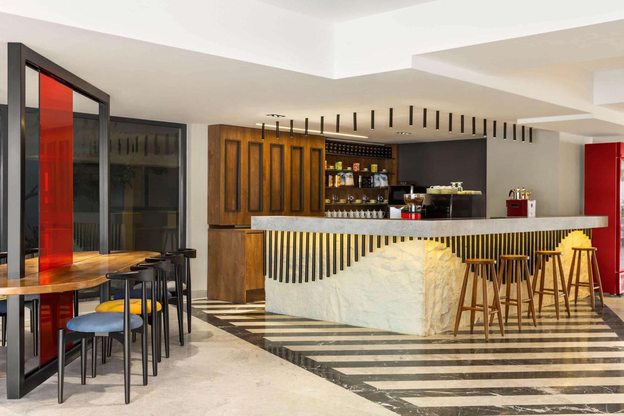 Ramada Encore By Wyndham Arnavutkoy Hotel