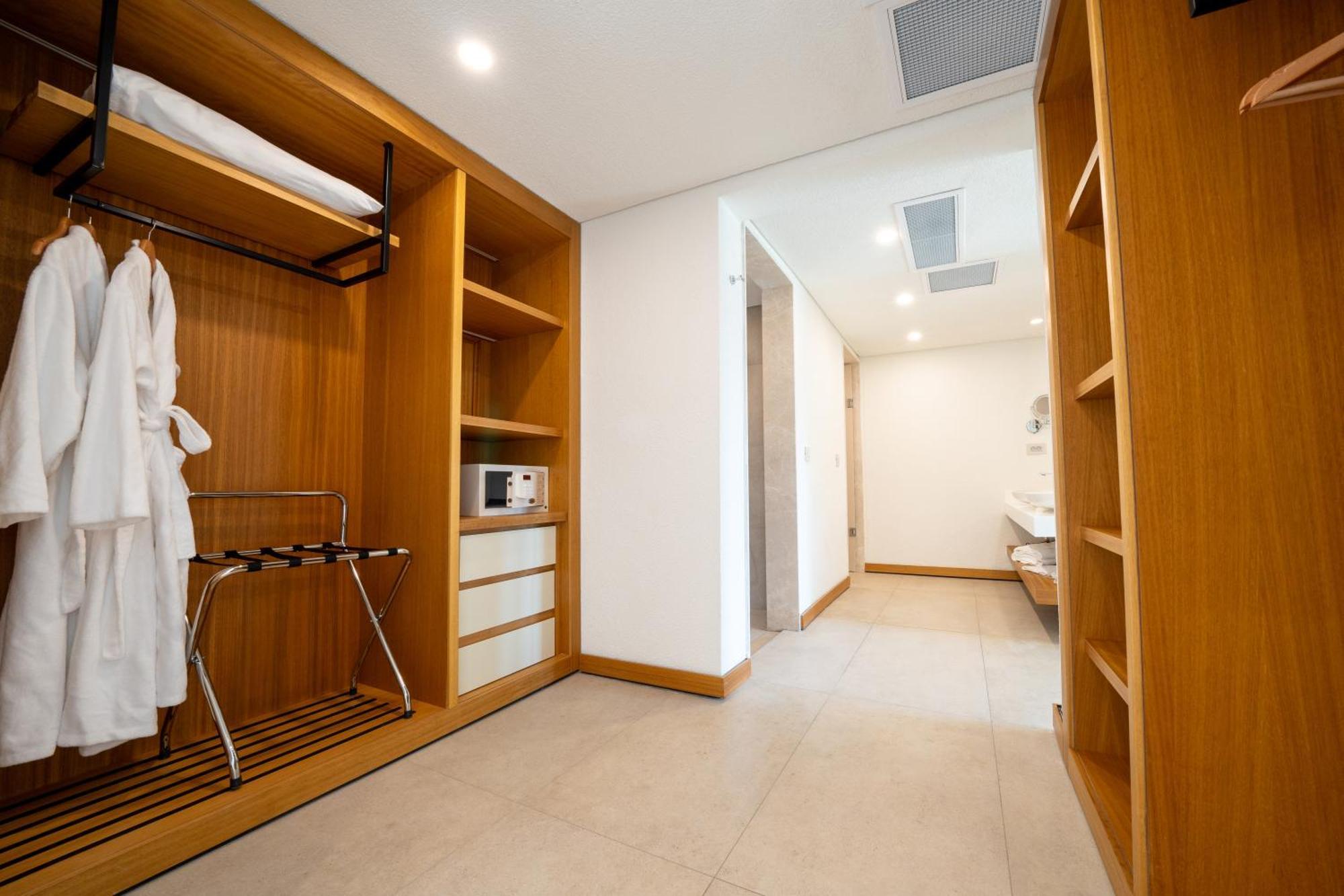 The Norm Collection Door'a Bodrum Hotel