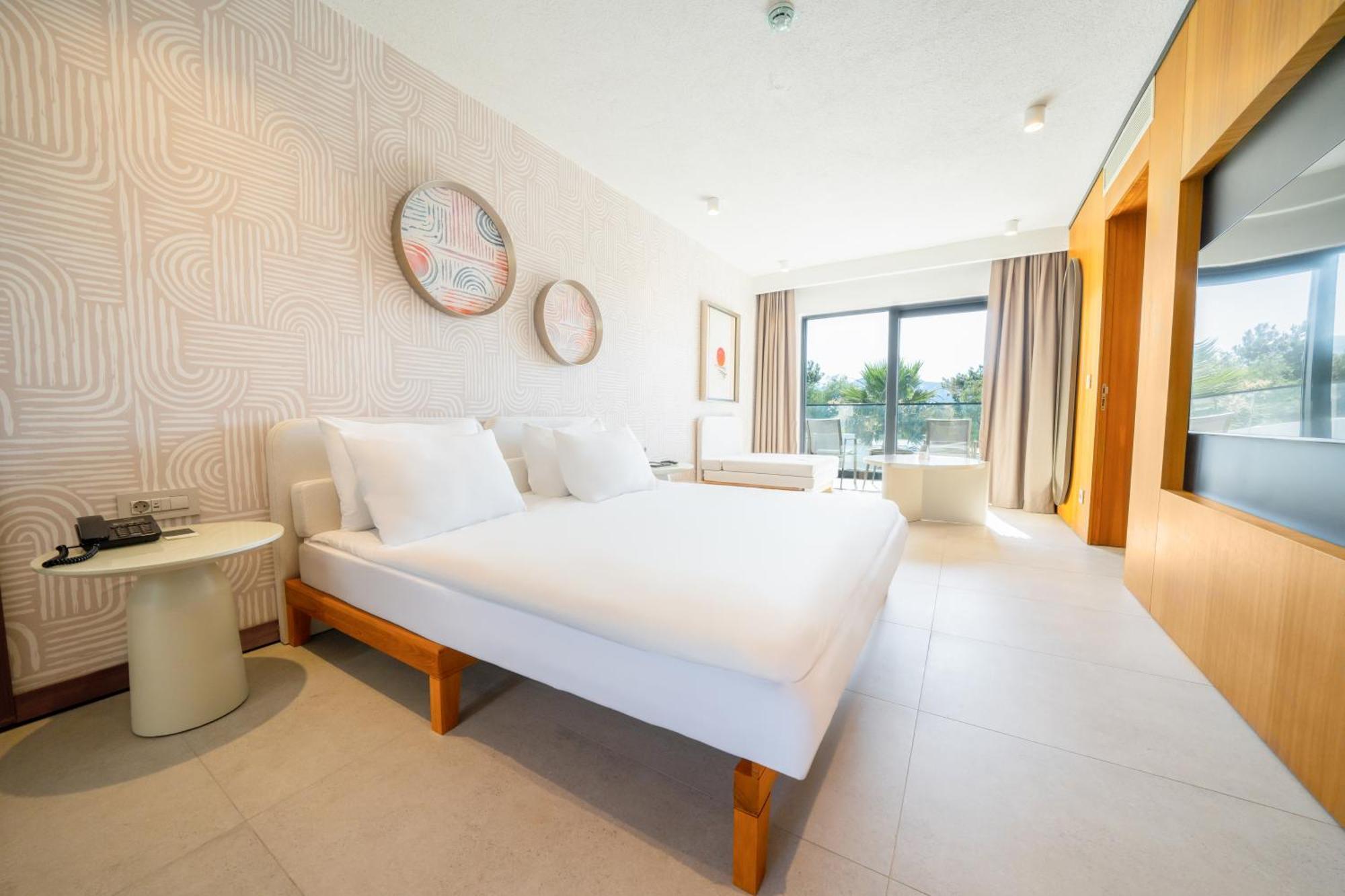 The Norm Collection Door'a Bodrum Hotel Torba